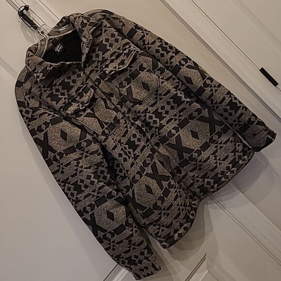 Original Deluxe Supply Black and Gray Cozy Jacket - Picture 1 of 8